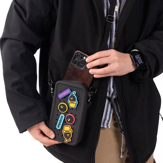 怪奇鹅斜挎洞洞包 商品图4