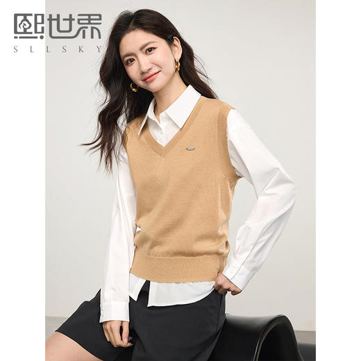 【年货节】熙世界羊毛混纺针织马甲女春季新款百搭复古学院叠穿V领背心上衣 商品图0