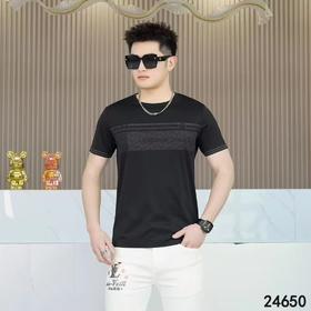 24650黑T恤