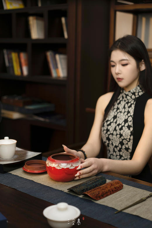 三希堂  流霞系列  火焰红莲 商品图2