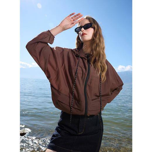 三彩2025春季新款宽松撞色抽绳连帽防晒衫休闲外套轻薄防紫外线M 商品图2