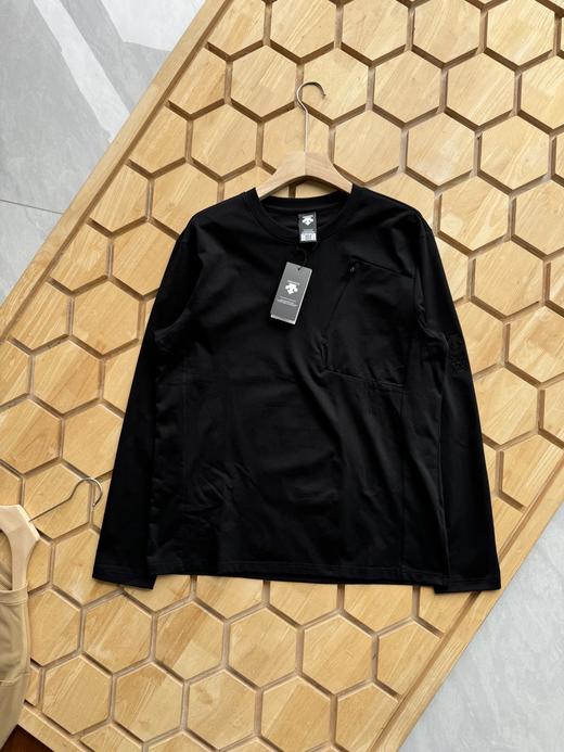 点此购买 迪桑特春秋季DUALIS都市通勤男士长袖T恤打底衫 LL 312141 商品图3