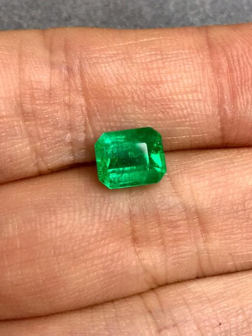 1.95ct刻面祖母绿裸石 商品图0