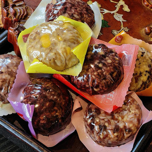 [屁侠推荐]拾沃 7日即食糙米饭 即食杂粮饭团 控卡轻主食 7天口味不重样 商品图0