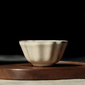 问鼎哥窑传世款祥瑞杯