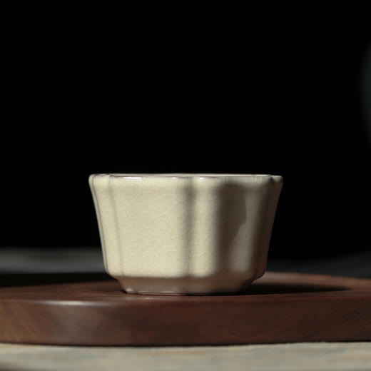 问鼎哥窑传世款簪花杯 商品图0