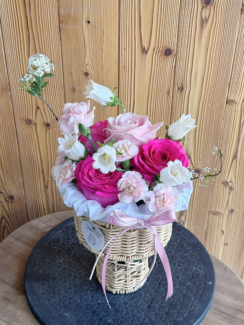 冰激凌花杯 小花束 高度30厘米左右