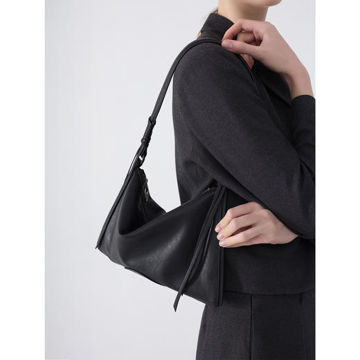 Somlord神洛单肩包流苏腋下包2025新款高级通勤时尚百搭饺子包 商品图2