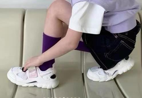 点此购买 NB920玛丽珍网面拼接魔术贴儿童凉鞋 ld 312131 商品图10