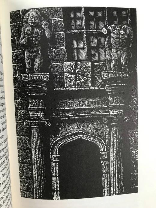 艾米莉·勃朗特《呼啸山庄》 配多幅木版画插图 精装18开带书匣 商品图5