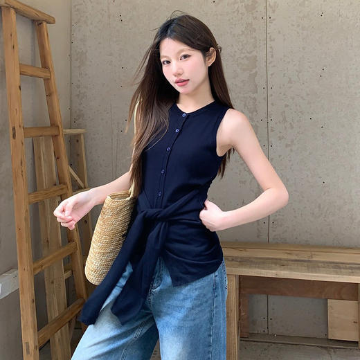 西遇针织背心马甲女2025年春夏新款宝蓝色系带高知穿搭无袖上衣SS150281 商品图0