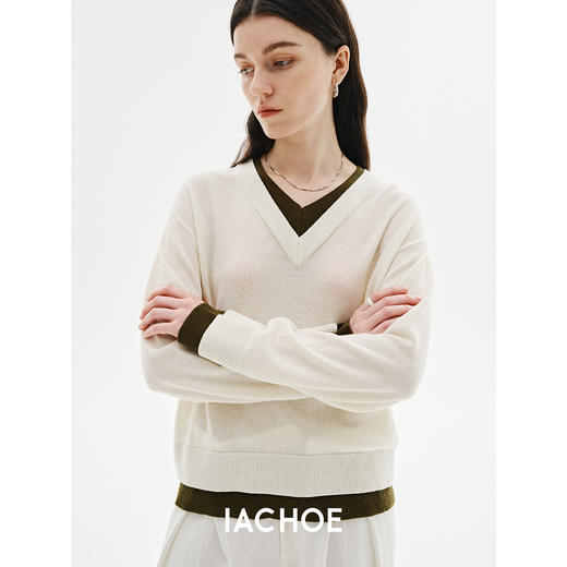 棉仓3621505004-IACHOE假两件V领毛衣 商品图2