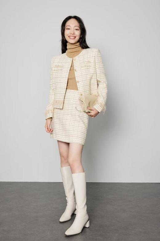 Le Malene 米黄色小香风毛边袖羽绒套装 19695 商品图1