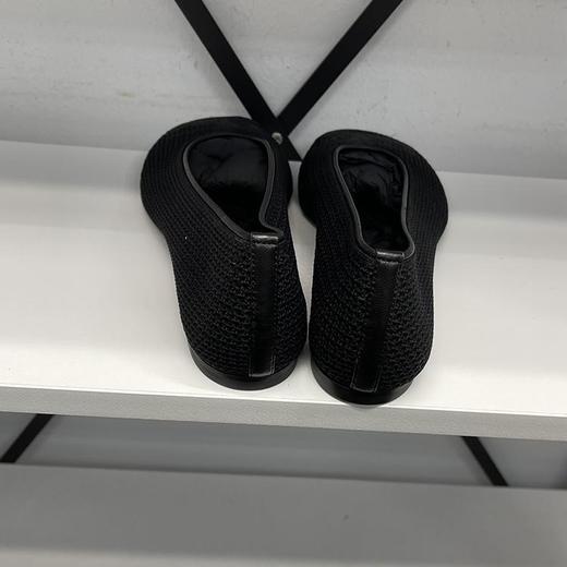 BUR*E**Y/巴*莉 女士纯色刺绣图网面透气平底浅口单鞋 商品图2