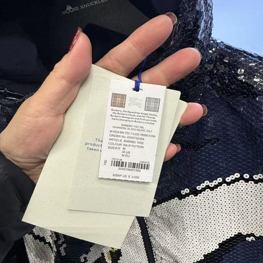 BUR*E**Y/巴*莉 意大利产 男士亮片拉链连帽长袖外套 商品图4