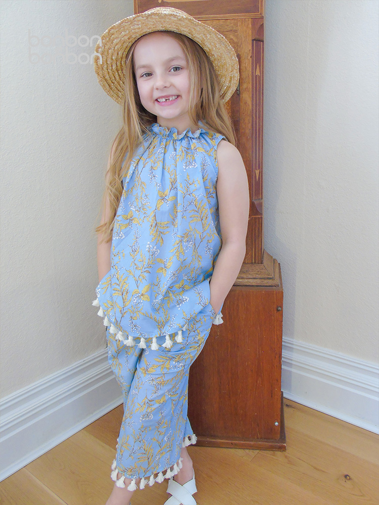 花边领流苏无袖上衣九分裤套装