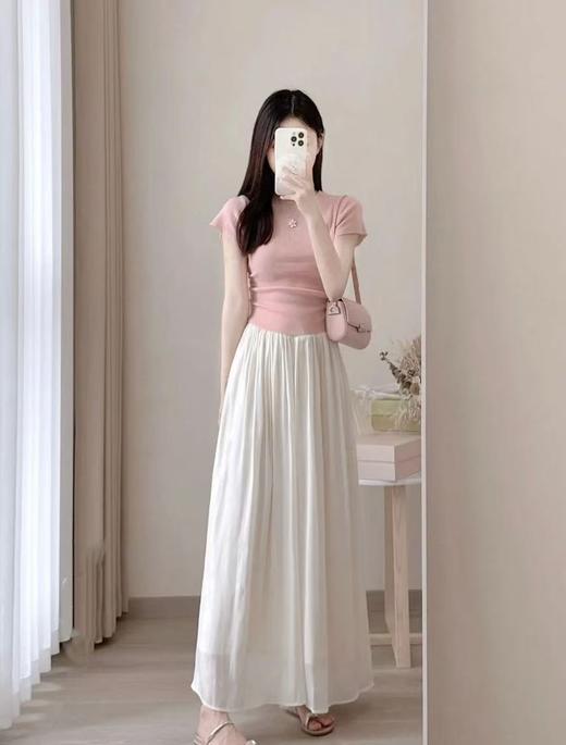 春夏爆款🔥月内已售8W+💢一衣两穿❗即是裙子又是裤子❗高级松弛感穿搭来啦👏【千吉娜高腰大摆裙阔腿裤裙 】内里设计安全感💯梨型身材狂喜胖瘦皆轻松驾驭！ 商品图0