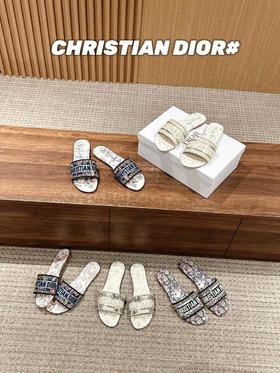 迪奥25春夏新款升级刺绣拖鞋，这款拖鞋真的好穿又好看（HC）