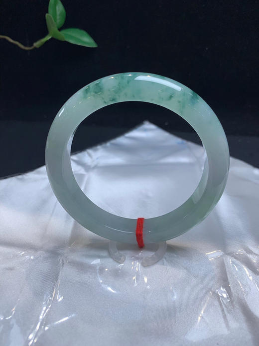 612459，58.5冰飘花手镯，清新油润的底色，干净清爽 商品图0