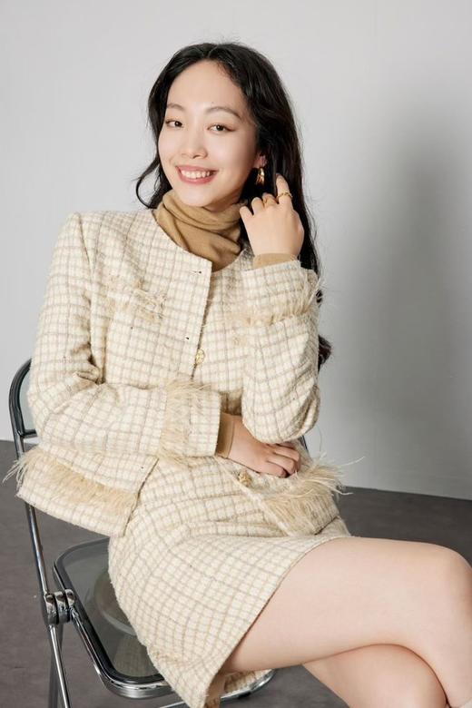 Le Malene 米黄色小香风毛边袖羽绒套装 19695 商品图2