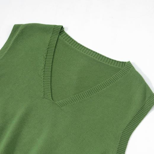 茧墨 日式V领针织马甲背心 商品图3