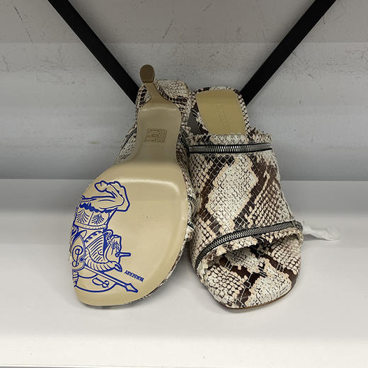 BUR*E**Y/巴*莉 Peep Sandal 女士蛇纹皮质高跟凉鞋 商品图4