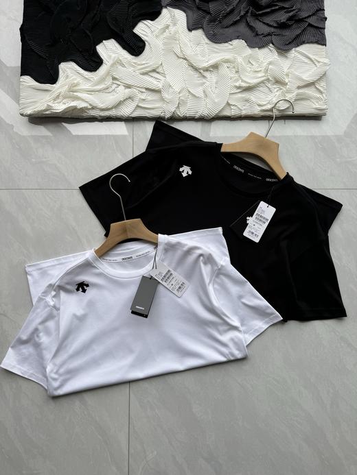 点此购买 迪桑特TRAINING系列综训训练运动健身男士短袖针织 LL 312165 商品图8