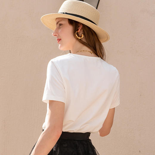 欧芮儿短袖T恤女2021新款夏季网红ins体恤百搭白色刺绣V领上衣 商品图1