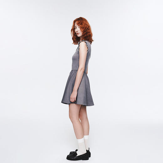 Herlian2025新品女士灰色修身无袖连衣裙Polo领 商品图1