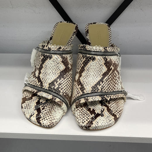 BUR*E**Y/巴*莉 Peep Sandal 女士蛇纹皮质高跟凉鞋 商品图1