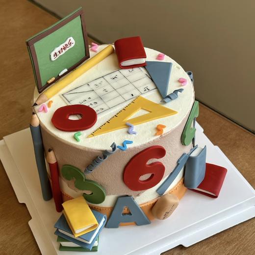 满分数学-半翻糖蛋糕 商品图0