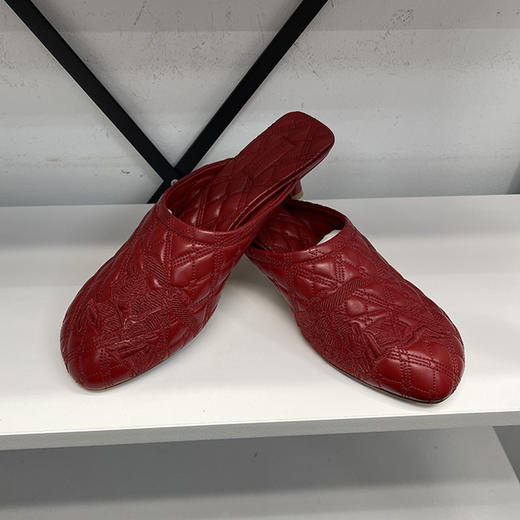 BUR*E**Y/巴*莉 Baby Mule 女士皮革绗缝徽标中跟穆勒鞋 商品图1