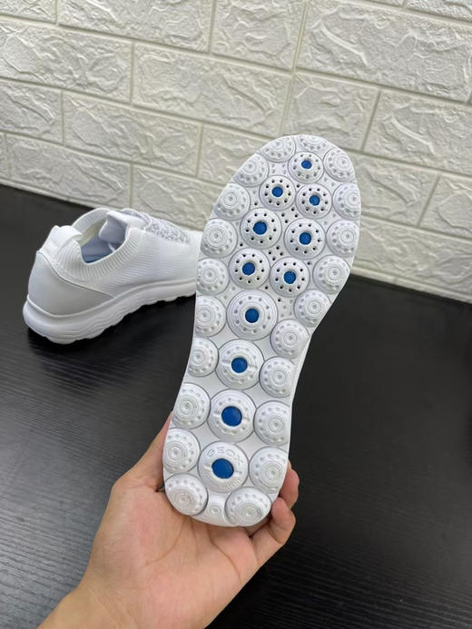 正品 GEOX/健乐士休闲运动鞋 超轻缓震透气网眼跑步鞋 上脚舒适 码数：37码，特价无质量问题不退换 商品图7