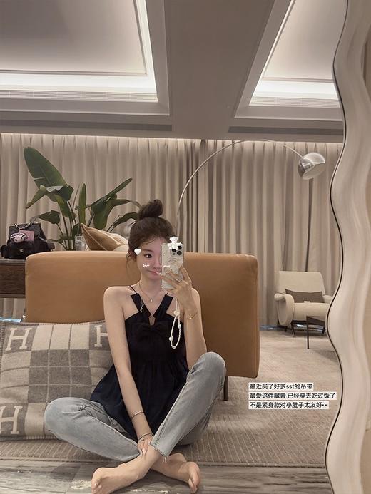 金蘑菇菇 love in raisin大英博物馆/无袖挂脖黑花上衣短裤套装 商品图1