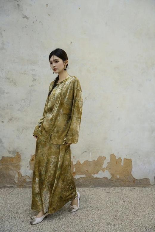 Le Malene 新中式印花丝绒盘扣上衣半裙套装 19685 商品图2