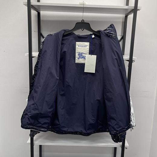 BUR*E**Y/巴*莉 意大利产 男士亮片拉链连帽长袖外套 商品图2