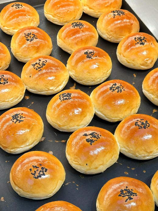 芝士红豆餐包(一组六个) 商品图0