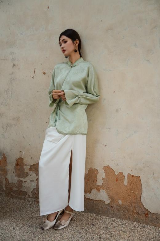 Le Malene 清爽新中式暗纹盘扣醋酸衬衣 19662 商品图7