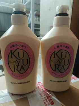 2瓶 资生堂可悠然沐浴(欣怡幽香）550ml 好日期28年  有一个泵头坏了