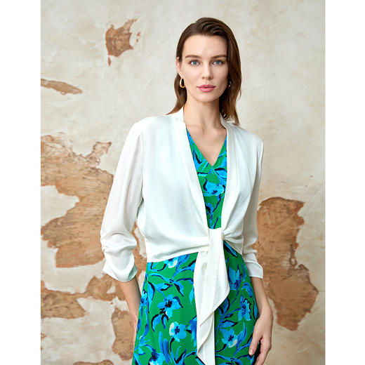 EITIE爱特爱夏季新款舒适显瘦通勤系带衬衫上衣8213912 商品图3