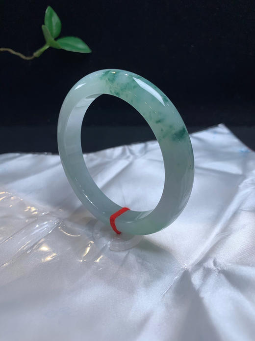 612459，58.5冰飘花手镯，清新油润的底色，干净清爽 商品图2