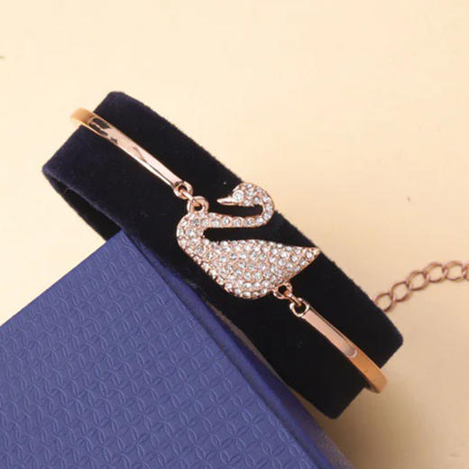【顺丰发货】Swarovski施华洛世奇 SWAN梦幻天鹅手镯5142752玫瑰金色高级送礼好物 商品图3