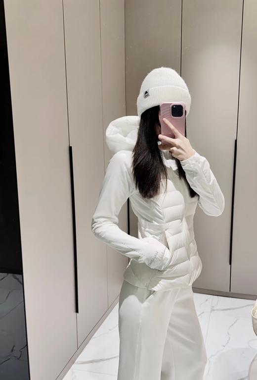 代工厂lulu同款去标白鹅绒修身轻薄羽绒服 商品图0