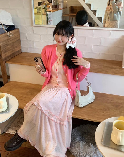 粉嫩假两件开衫 商品图2