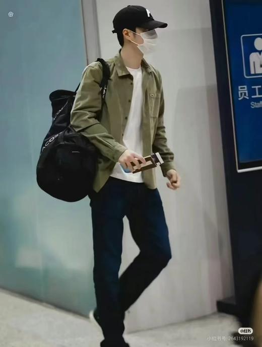 鱼仔 王一博同款 纯棉灯芯绒绒衬衫 Z-15107 商品图9