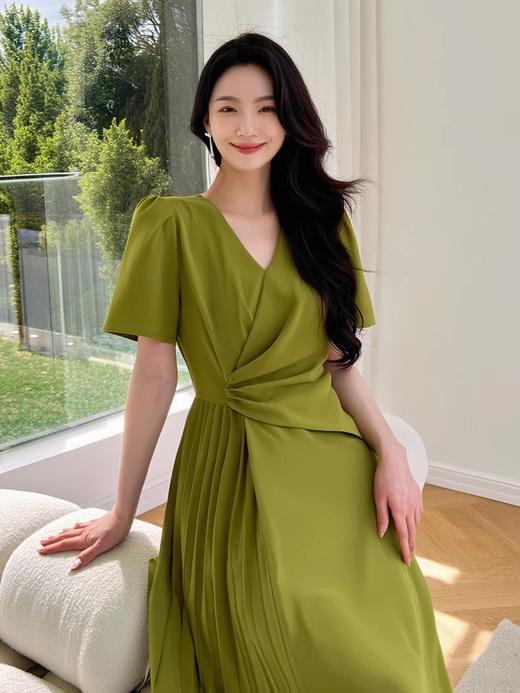 奢姿2025年夏季新款大码女装气质V领简约连衣裙百搭休闲裙子9932825559 商品图2