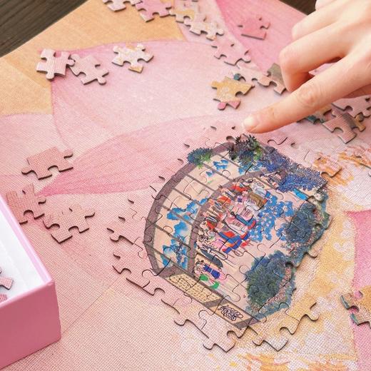 【解压治愈·人文滋养】中式艺术拼图《荷花里红楼梦》 厦门美术馆认证 独属中国人的浪漫 审美培养 艺术珍藏 商品图3