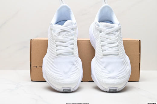 耐克NIKE ZOOMX INVINCIBLE RUN FK4轻量休闲运动慢跑鞋DR2615-010男女鞋 商品图6
