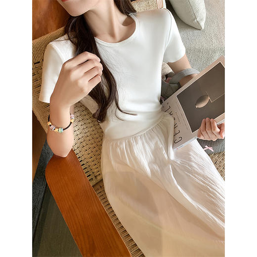 <曾小咸推荐>韩系气质显瘦圆领短袖连衣裙 商品图1