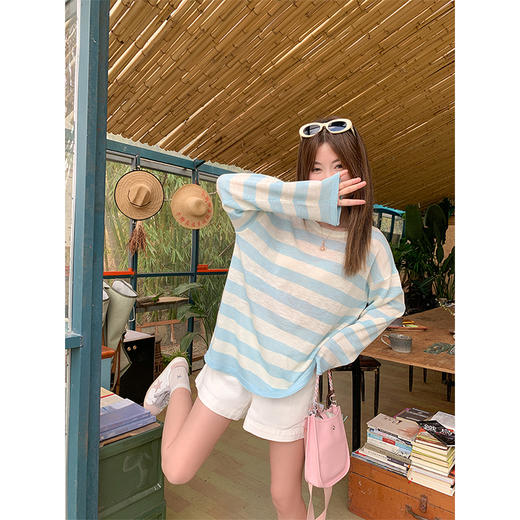 <曾小咸推荐>4.7现货秒杀 ！微信超特价！韩系蓝白条纹罩衫T恤 日常139.99 立减70 秒杀69.99！！ 商品图2